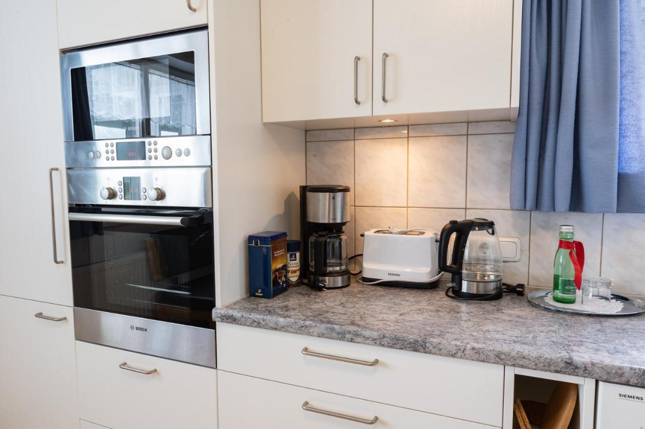 Ferienwohnung Metzler - Blick auf die Berge Göfis Exterior foto